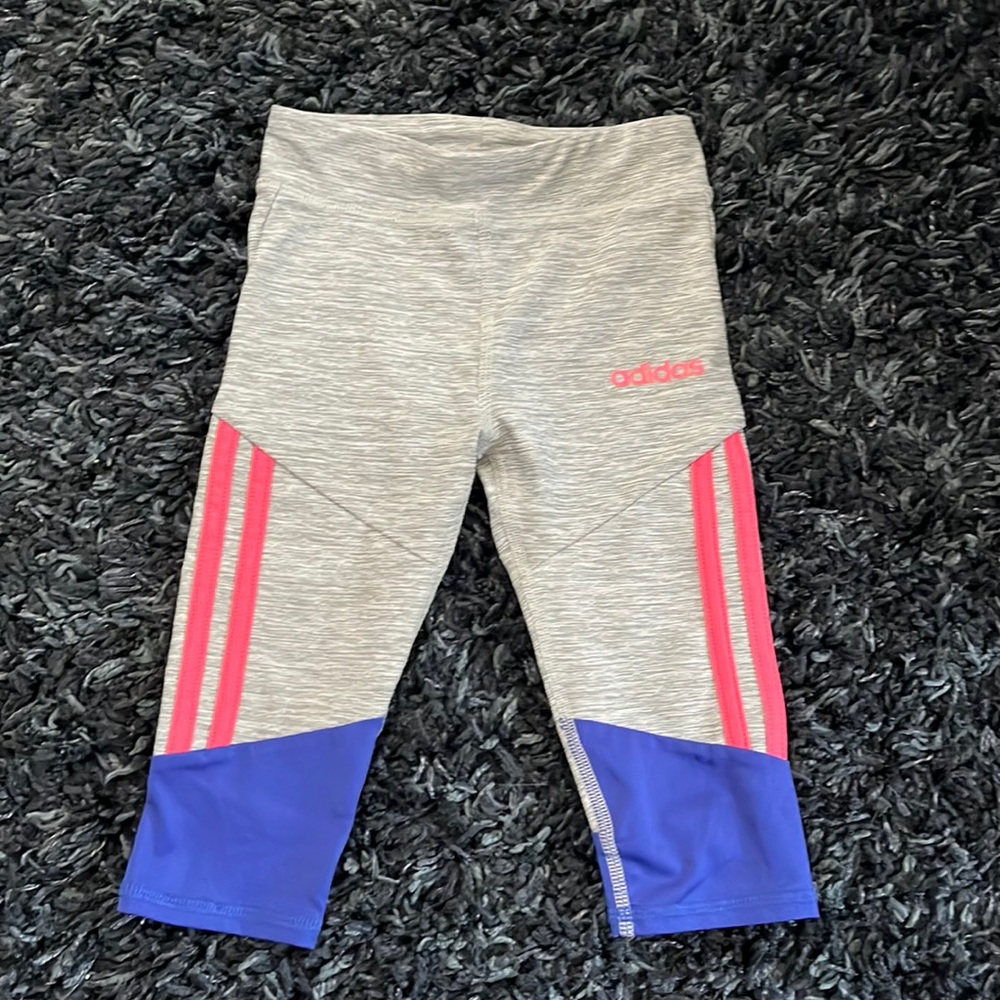 Adidas size 4T